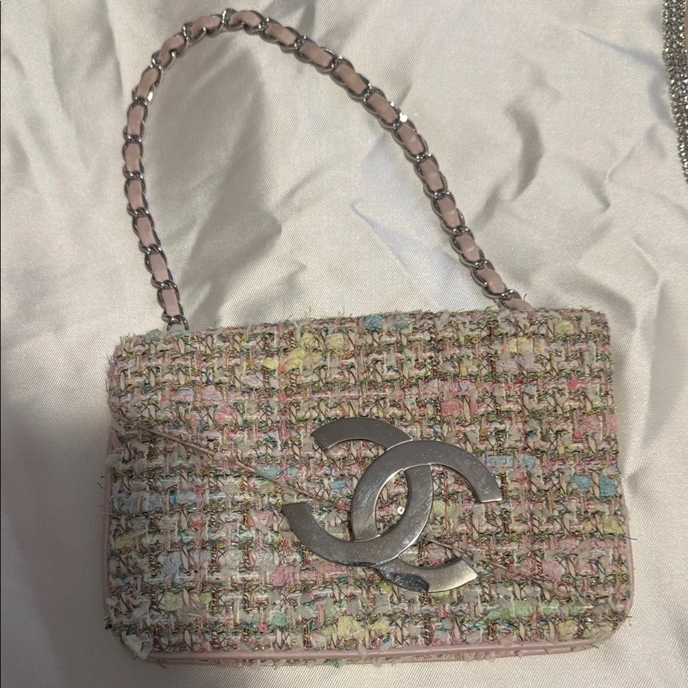 Chanel Multicolor Tweed Shoulder Bag